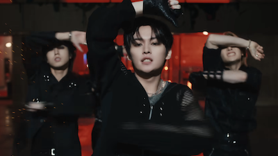 Stray Kids - Chk Chk Boom